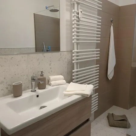 Casa Julia, Relax Under The Venetian Walls Апартаменты *